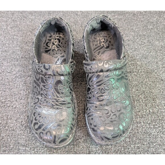 BOC BORN Concept Size 6 "Peggy" Women`s Black Leather Tooled Slip On Clogs Shoes - Picture 2 of 7